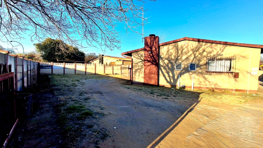 5 Bedroom Property for Sale in Sasolburg Ext 1 Free State